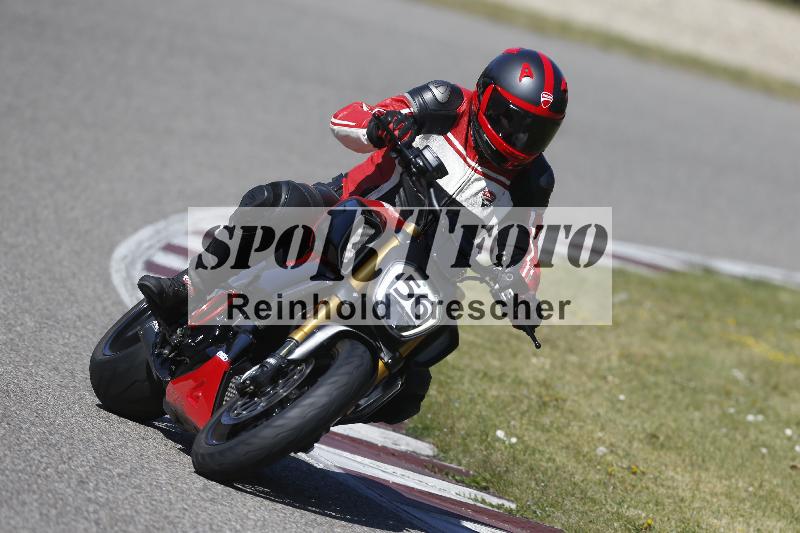 /06 08.04.2026 Cornu Master School ADR/Gruppe gruen/56